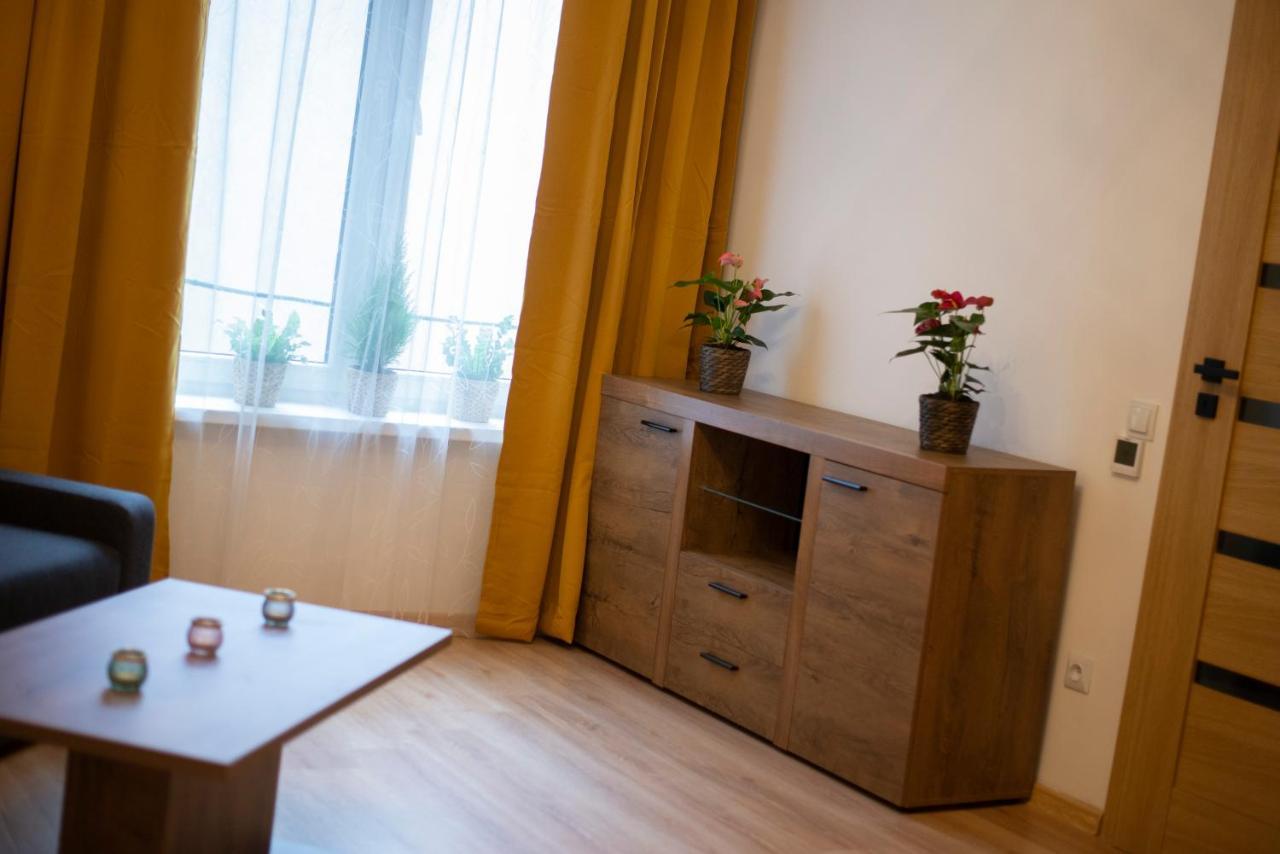 Wood Apartment Katowice Extérieur photo